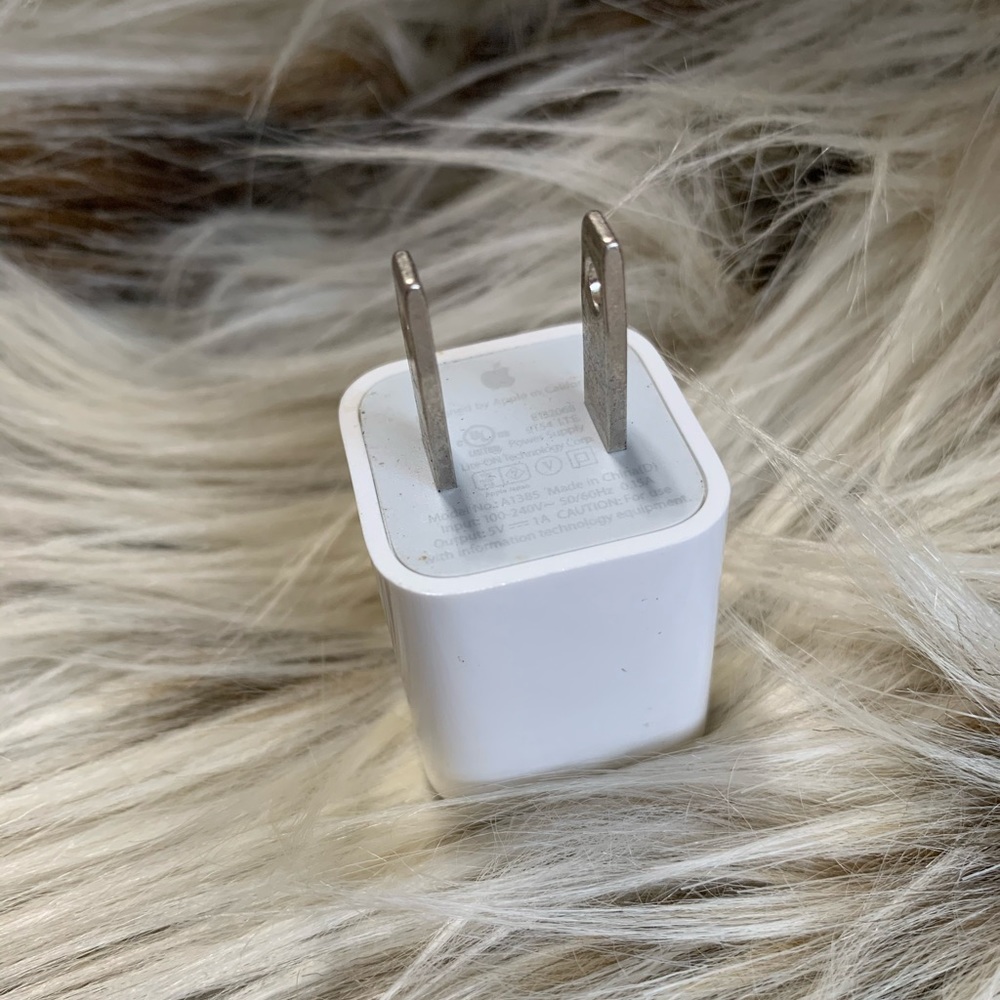 Apple USB Power Adapter